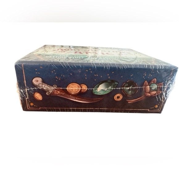 Chronicle Books Aunt Agatha's Attic Fast-paced Card Game, New - Picture 6 of 7